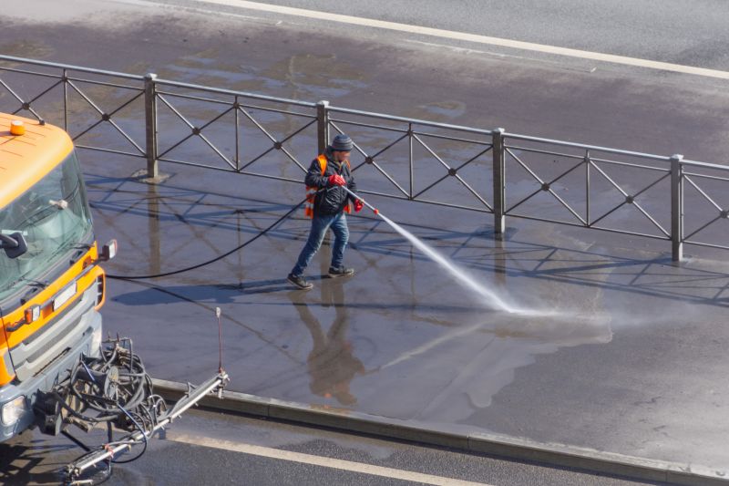 Asphalt Powerwashing