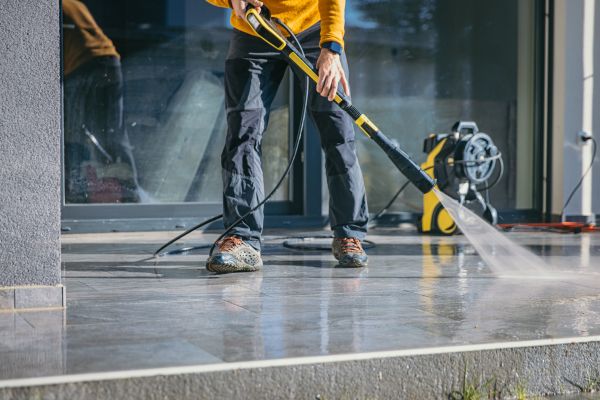 Concrete Cleaning in Brandon