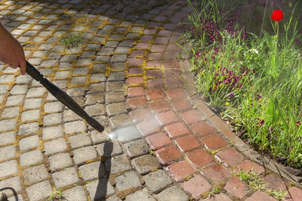 Walkway Cleaning Service in Brandon